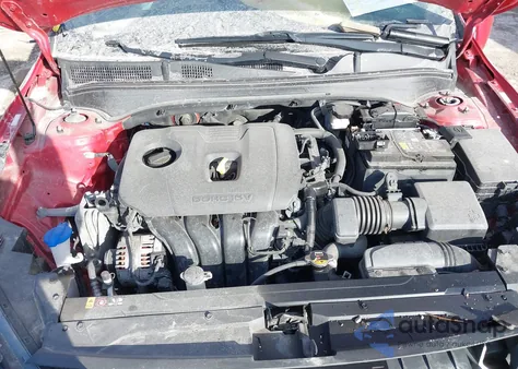 2022 Kia Forte Lxs z USA, uszkodzony, nr VIN 3KPF24AD3NE478828